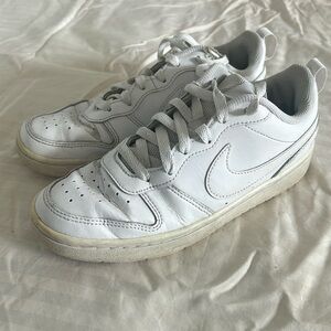 Nike kids US 5Y/ fits women size 37